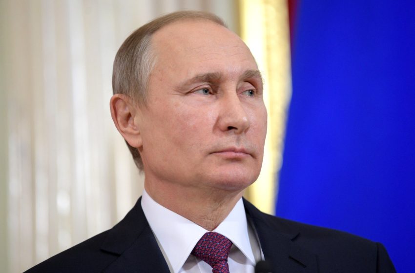  Ρωσία: Ο Πούτιν ανακοίνωσε και τέταρτο εμβόλιο για τον κοροναϊό