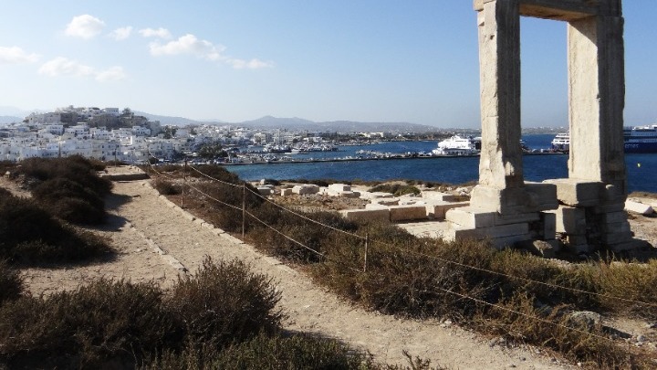  Πέτσας: Η Ελλάδα προχωράει στο επόμενο βήμα αποκατάστασης των ταξιδιωτικών ροών