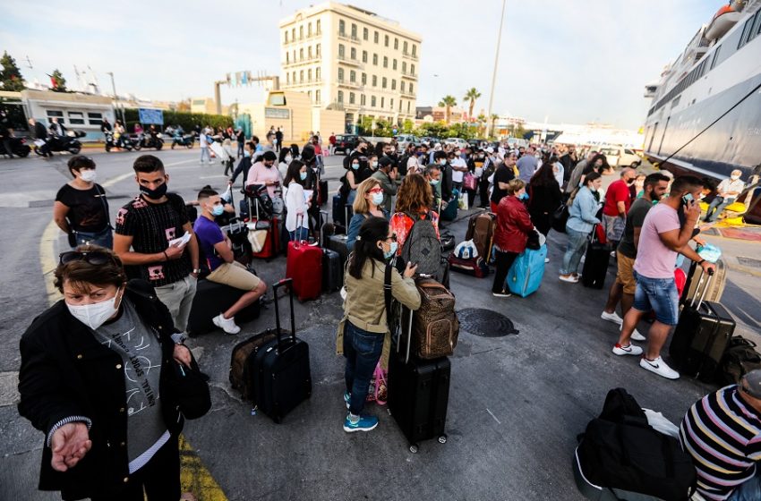  Εισήγηση λοιμωξιολόγων: Επιστροφή από τα νησιά με αρνητικό rapid test