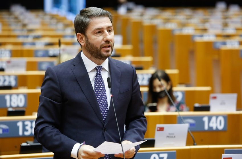  Ανδρουλάκης: Απευθύνομαι στους πολλούς που απογοήτευσε ο ΣΥΡΙΖΑ και όχι στην ηγεσία του