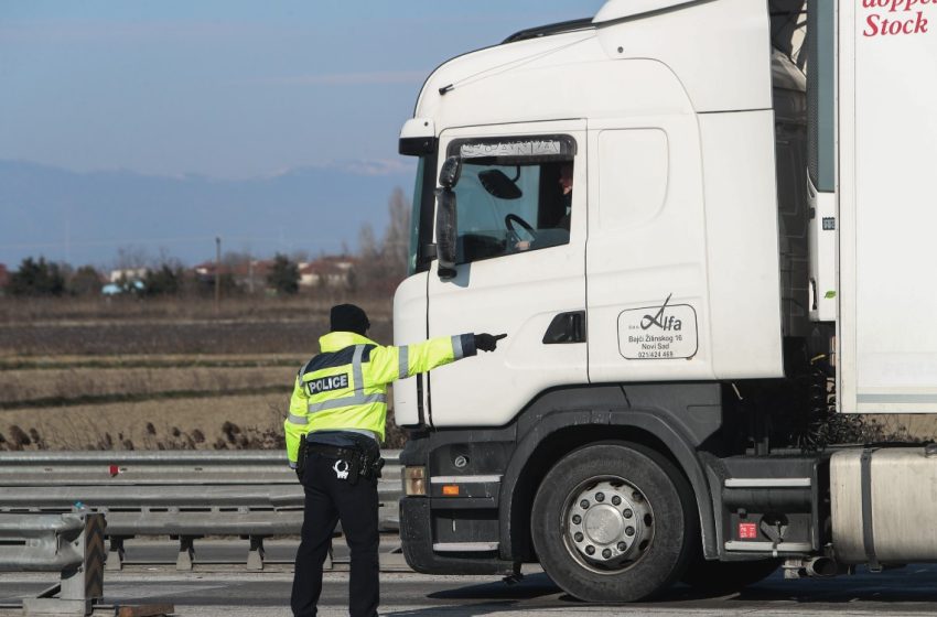  Άρτα: Οδηγούσε μεθυσμένος φορτηγό στο αντίθετο ρεύμα – Τρόμος στην εθνική οδό