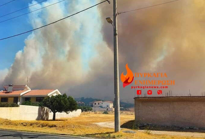  Κοντά σε σπίτια η φωτιά στη Φέριζα Σαρωνίδας – Εκκενώθηκε και δεύτερος οικισμός (vid)