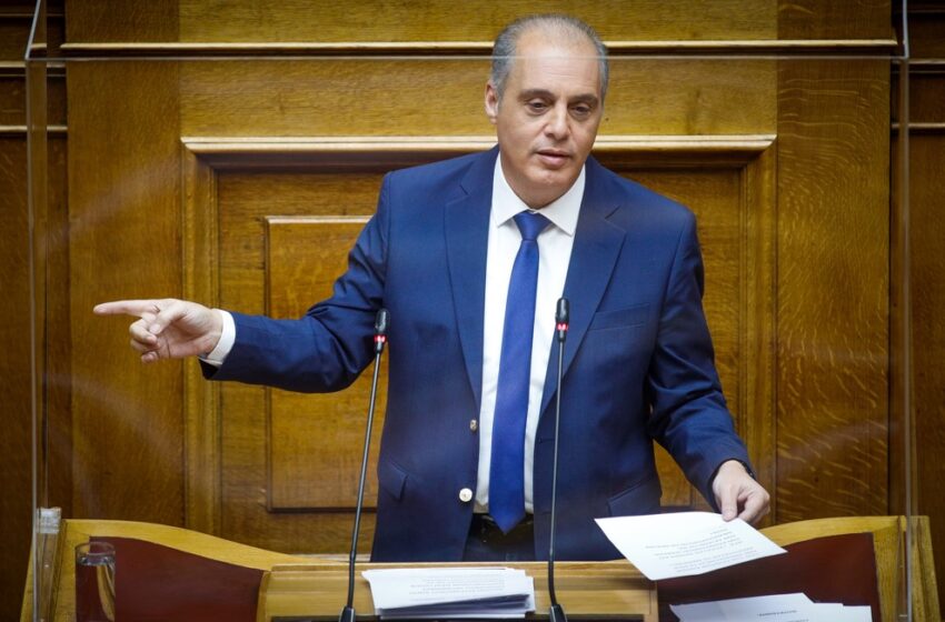  Βελόπουλος: ”Επί των ημερών Μητσοτάκη η Ελλάδα καταγράφει τη μεγαλύτερη μείωση πληθυσμού”