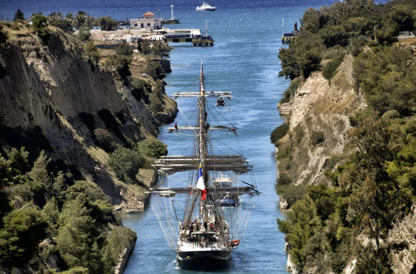  Εντυπωσιακές εικόνες: Το ιστιοφόρο Belem, περνά τον Ισθμό της Κορίνθου 