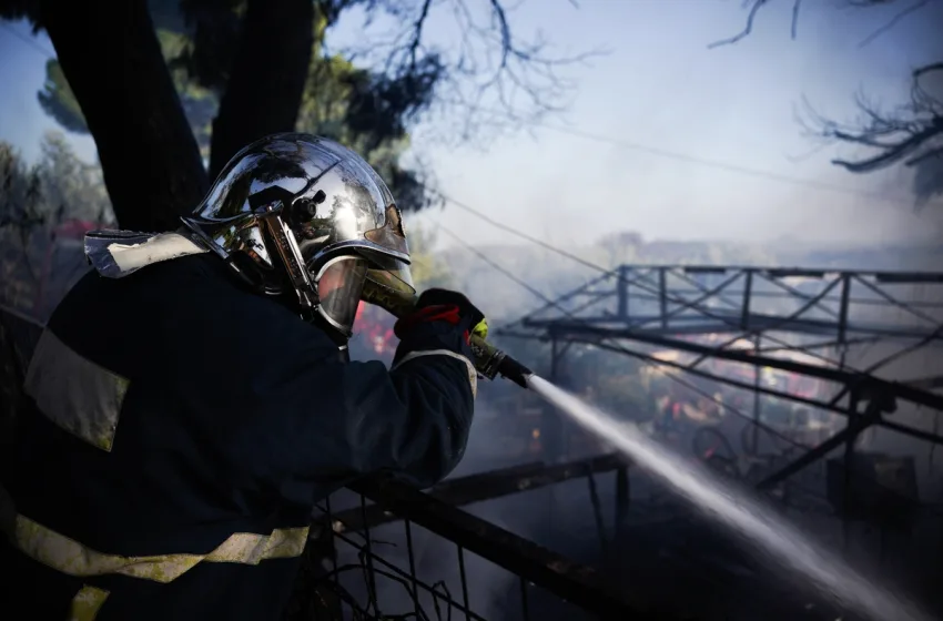  Φωτιές: Πόσο έτοιμοι είμαστε; Μιλούν στο libre πυροσβέστες της πρώτης γραμμής
