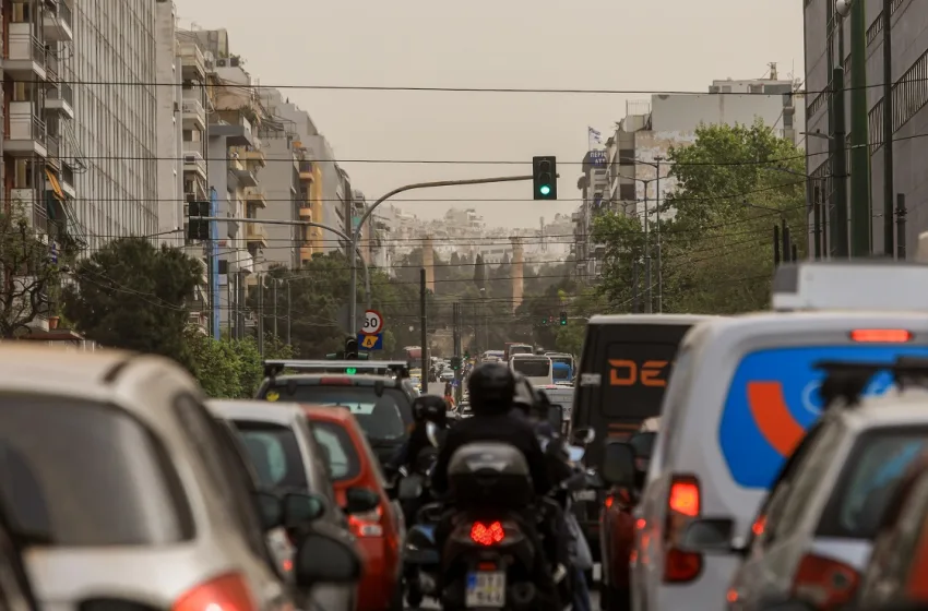  Κυκλοφοριακό χάος στους δρόμους της Αθήνας