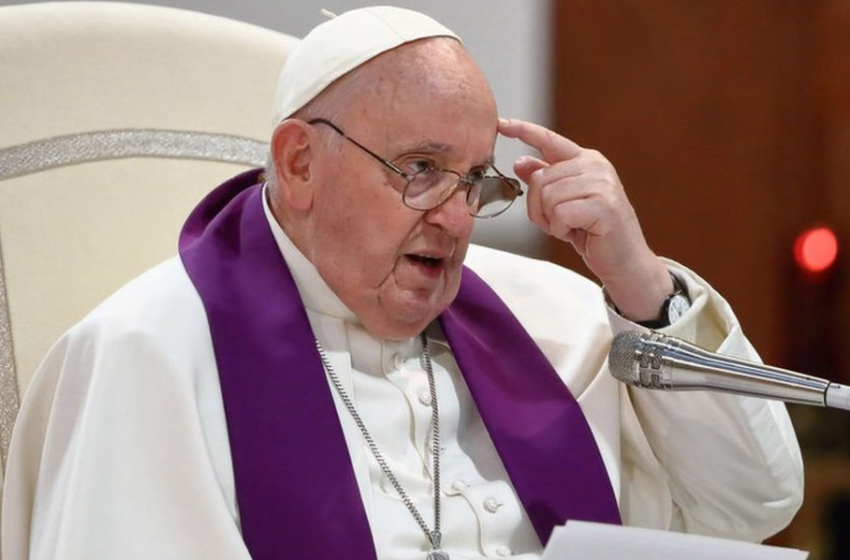  Σάλος στη Ρώμη:Ο Πάπας χρησιμοποίησε τη λέξη frociaggine για τους ομοφυλόφιλους-“Δεν χρειαζόμαστε άλλους στην εκκλησία”