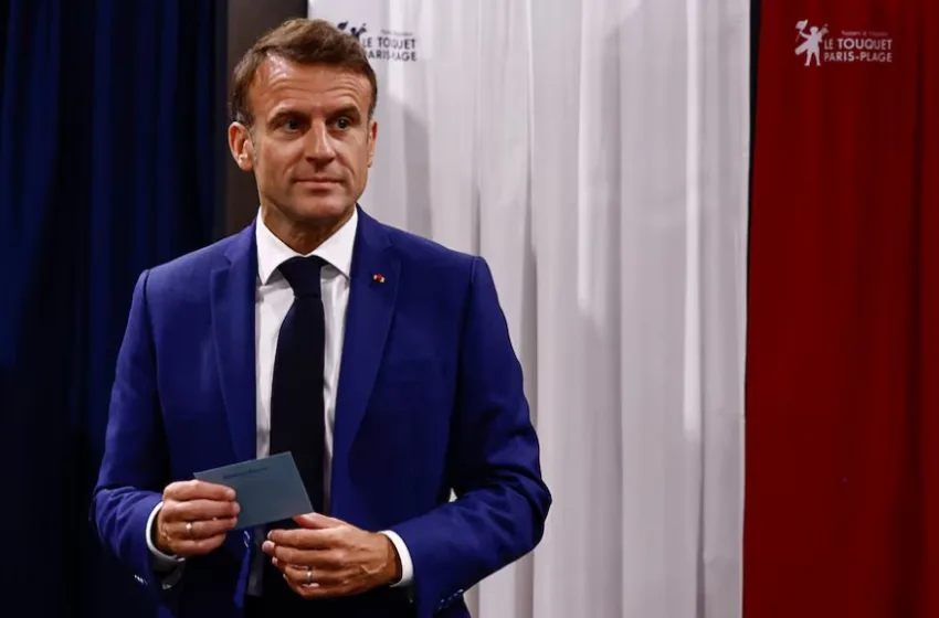  Politico: Πού είναι ο Μακρόν; Ο Γάλλος πρόεδρος εξαφανίστηκε εν μέσω εκλογών