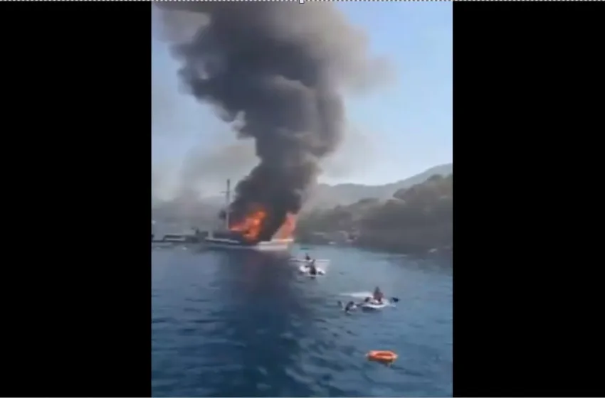  Συναγερμός στην Τουρκία: Τουριστικό σκάφος με 110 επιβάτες πήρε φωτιά και βυθίστηκε -Επτά τραυματίες