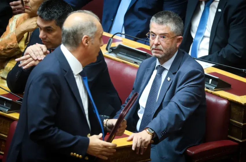  Βελόπουλος:”Ο Σαράκης πήρε 30 εκατ. ευρώ στην υπόθεση Novartis”- Έντονη αντίδραση του ανεξάρτητου βουλευτή