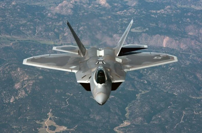  ΗΠΑ: Έστειλαν τα υπερσύγχρονα F-22 Raptor στη Μέση Ανατολή-Το Ιράν επανεξετάζει τα αντίποινα-Πού θα χτυπήσει