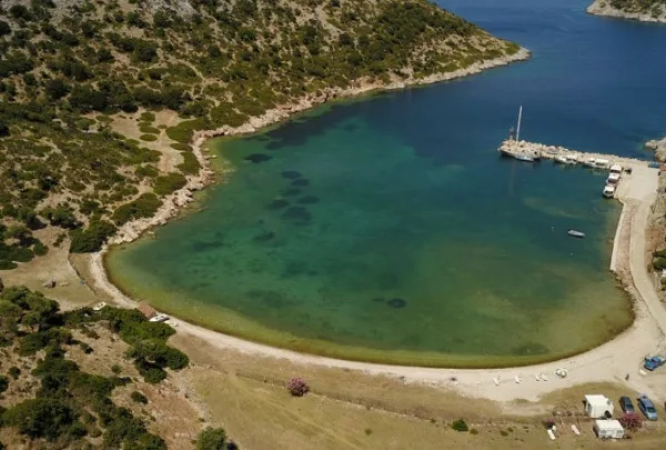 Οι 10 καλύτεροι ελληνικοί προορισμοί χωρίς υπερτουρισμό για τους Γερμανούς