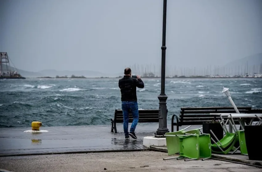  Έκτακτο δελτίο για θυελλώδεις άνεμους από την ΕΜΥ-Ποιες περιοχές θα επηρεαστούν