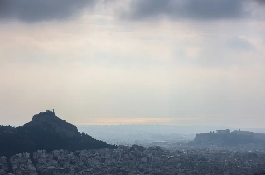  “Η κακοκαιρία οργανώνεται και δυναμώνει”… 7 περιοχές και η Αττική στο επίκεντρο των βροχών