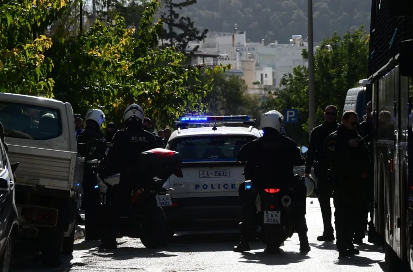 Παγκράτι: Στην φυλακή, μετά την απολογία του, ο ενοικιαστής της “γιάφκας”