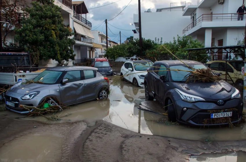  Λέκκας για Ρόδο: Έπεσε σχεδόν η ίδια βροχή που έπεσε στην Βαλένθια