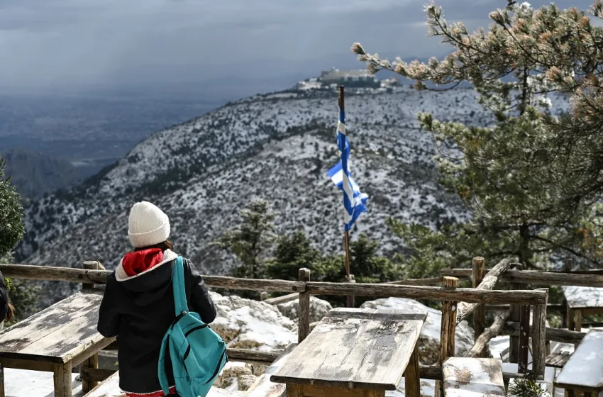 Όλο και πιο κοντά οι χιονοπτώσεις στην Αττική- Η πρόβλεψη Αρναούτογλου