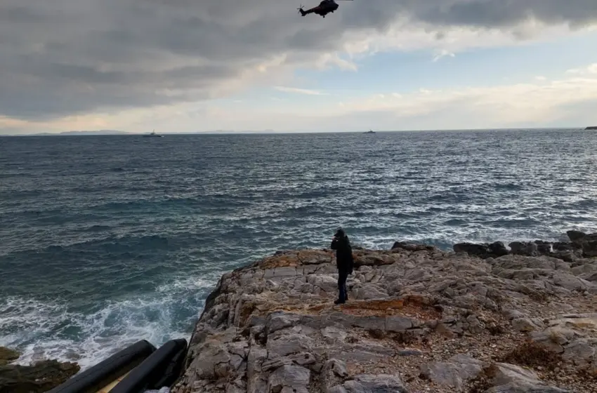 Φαρμακονήσι: Ναυάγιο με πρόσφυγες- Νεκρός και τραυματίες